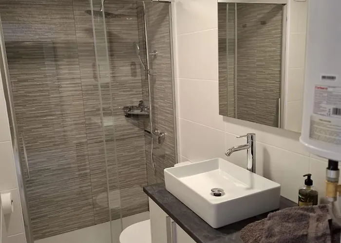 Yumbo - Tanife Cas Appartement *